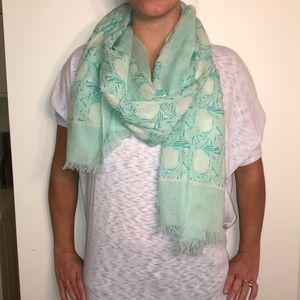 Vineyard Vines scarf PRICE NEGOTIABLE
